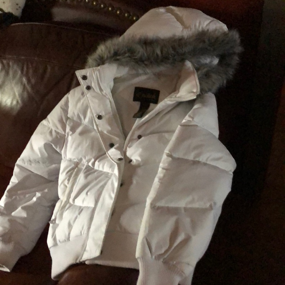D'Nalloh Down Jacket